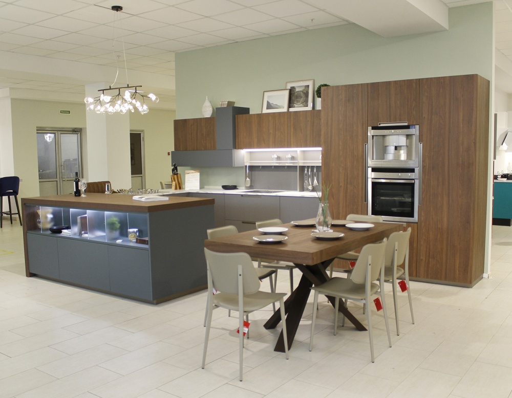 Кухня в современном стиле с островом Immagina Plus 100% Италия